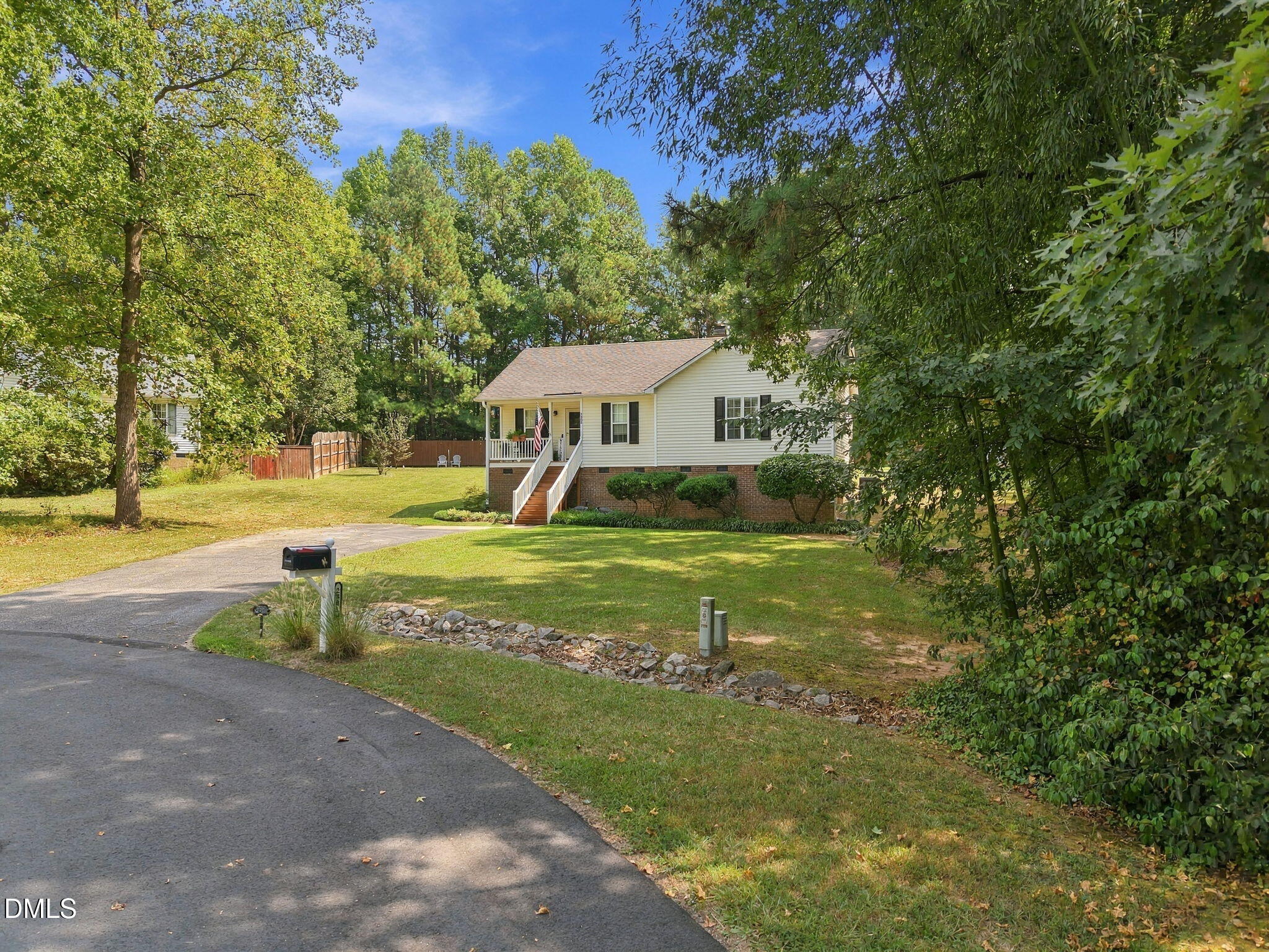 2805 Girth Lane