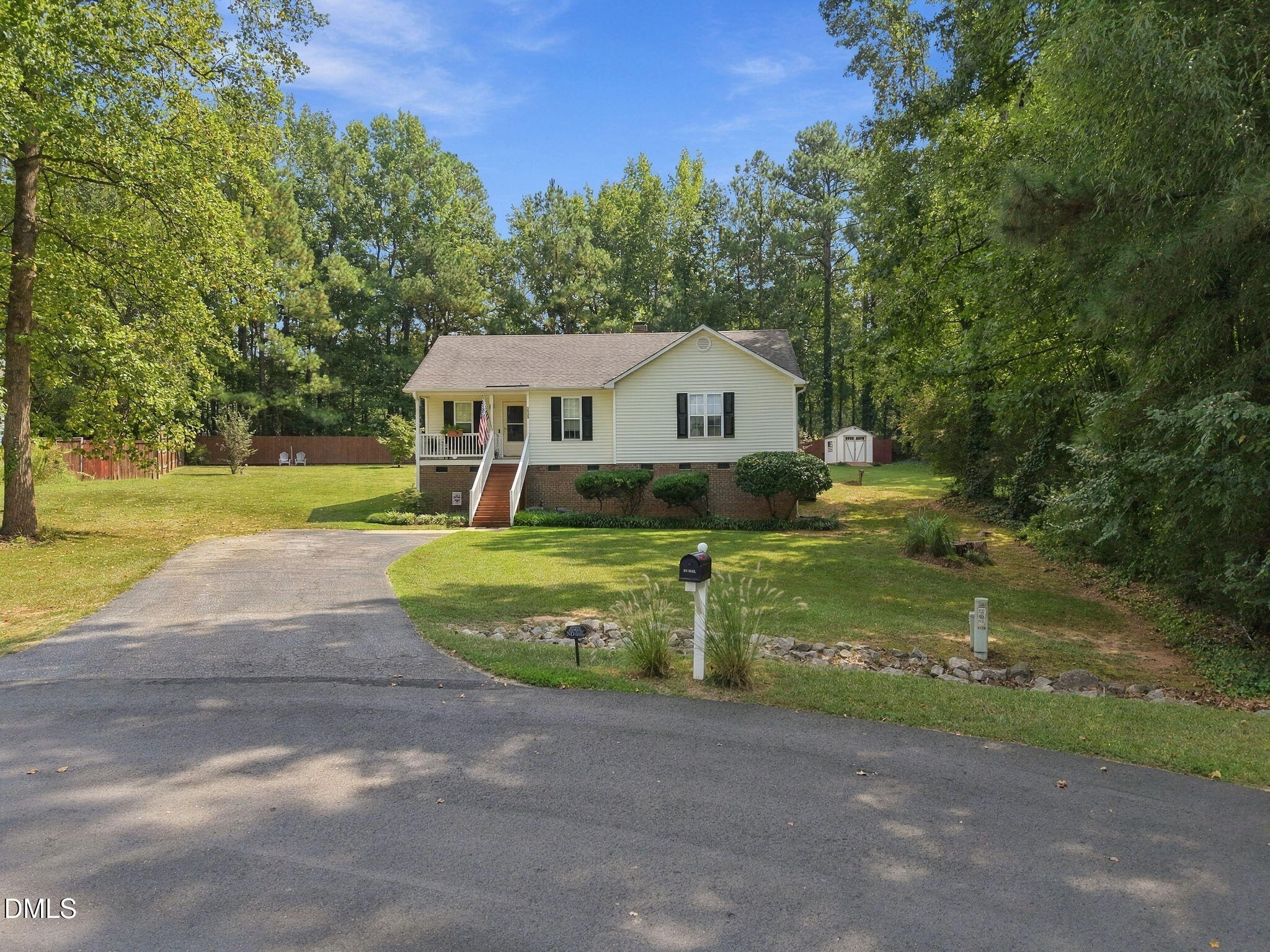 2805 Girth Lane