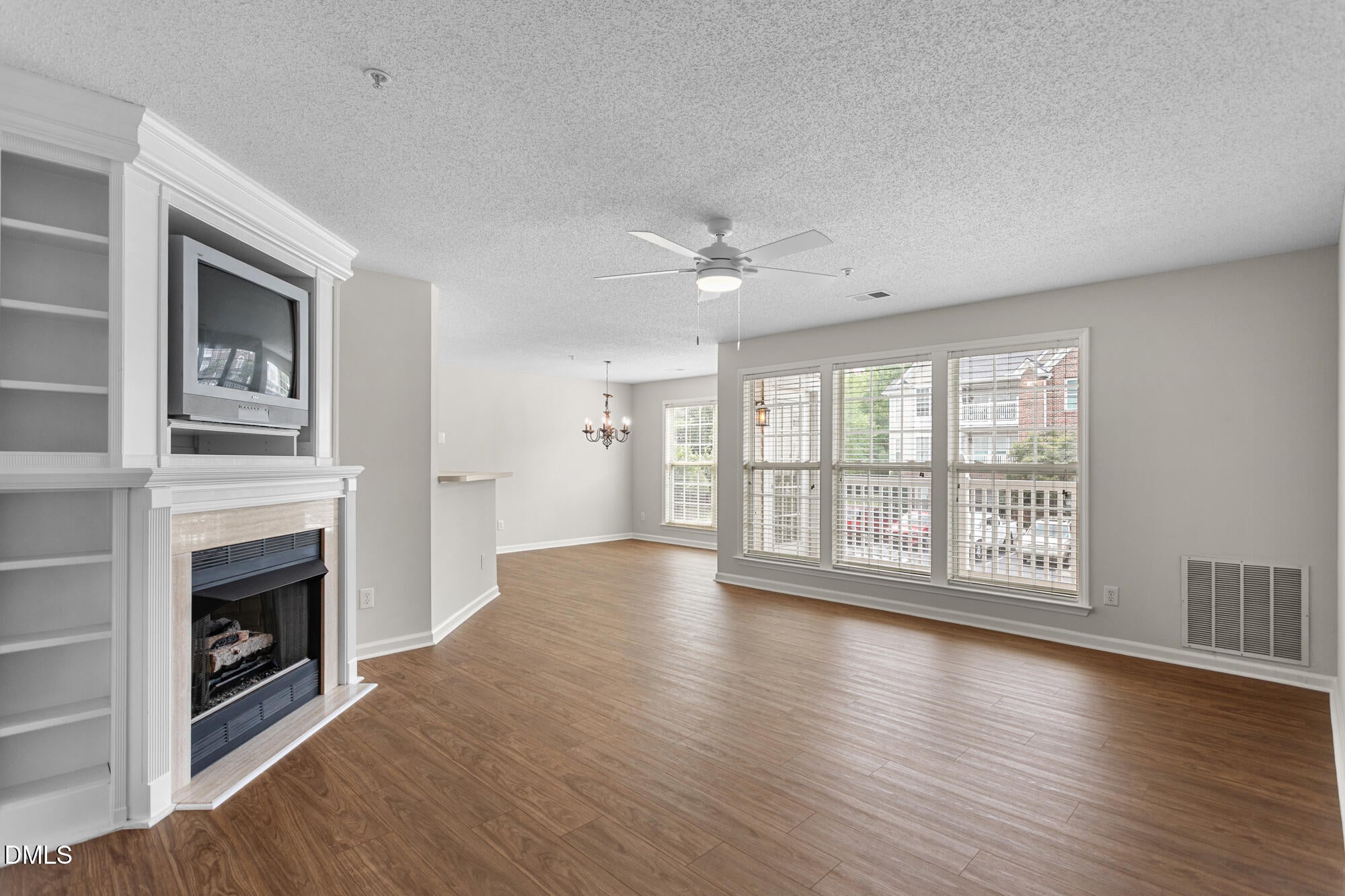 2219 Delaney Drive # 214