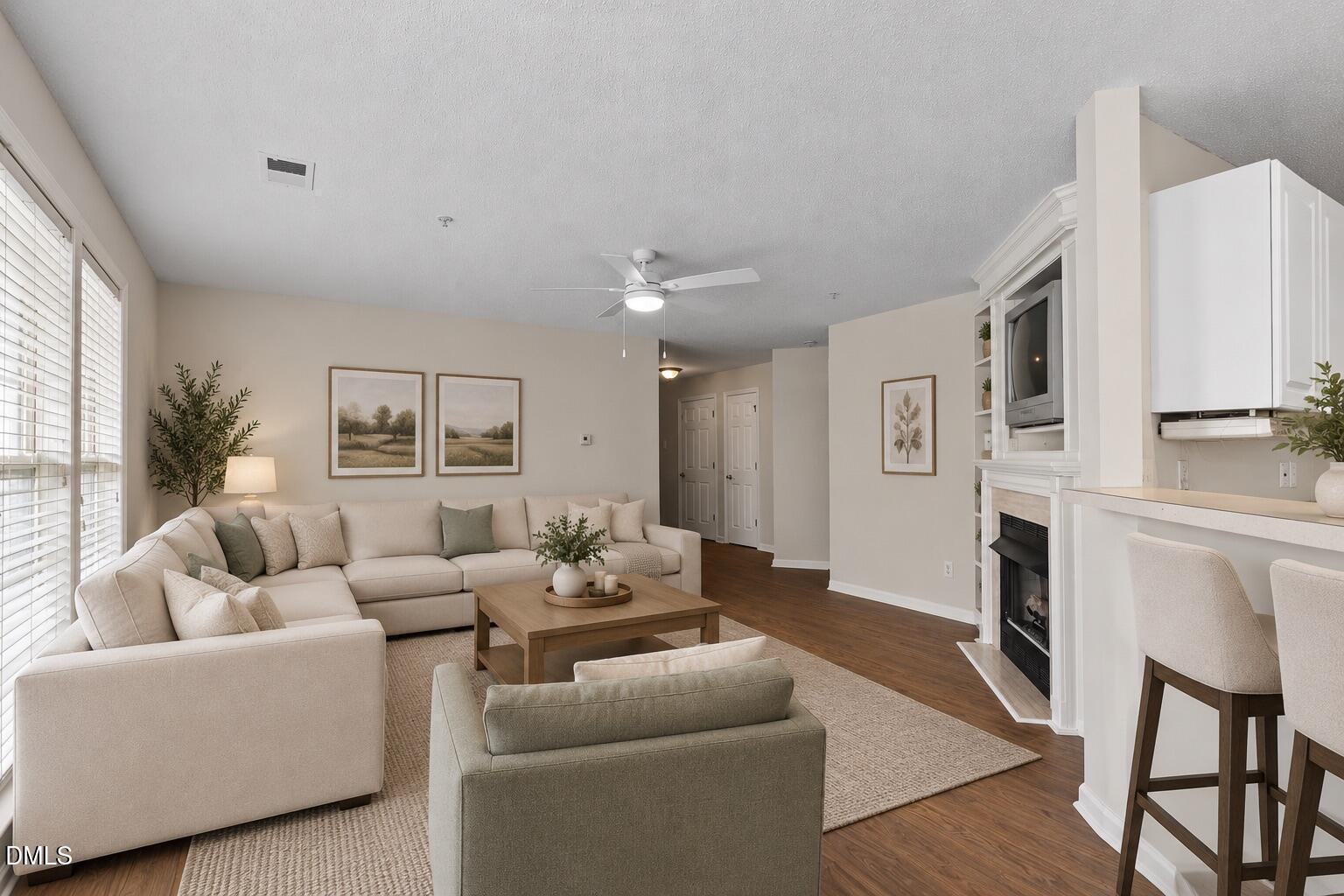 2219 Delaney Drive # 214