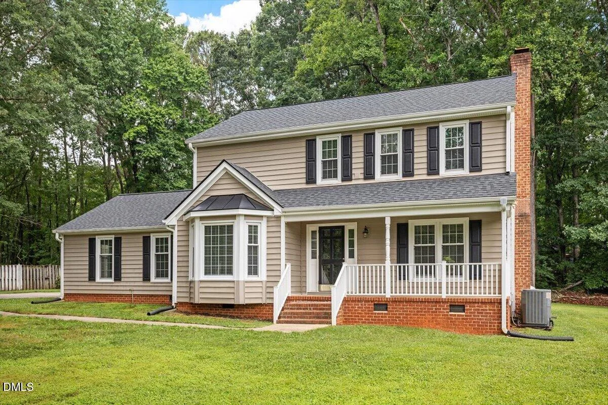 119 E Stratford Drive