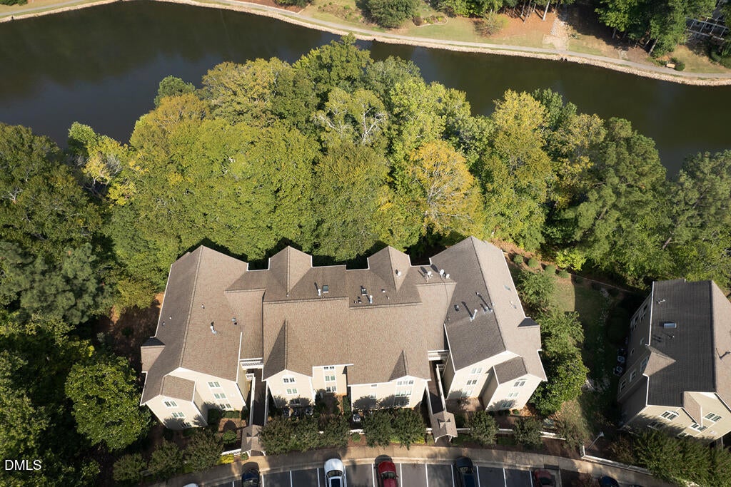 313 Glen Echo N Lane