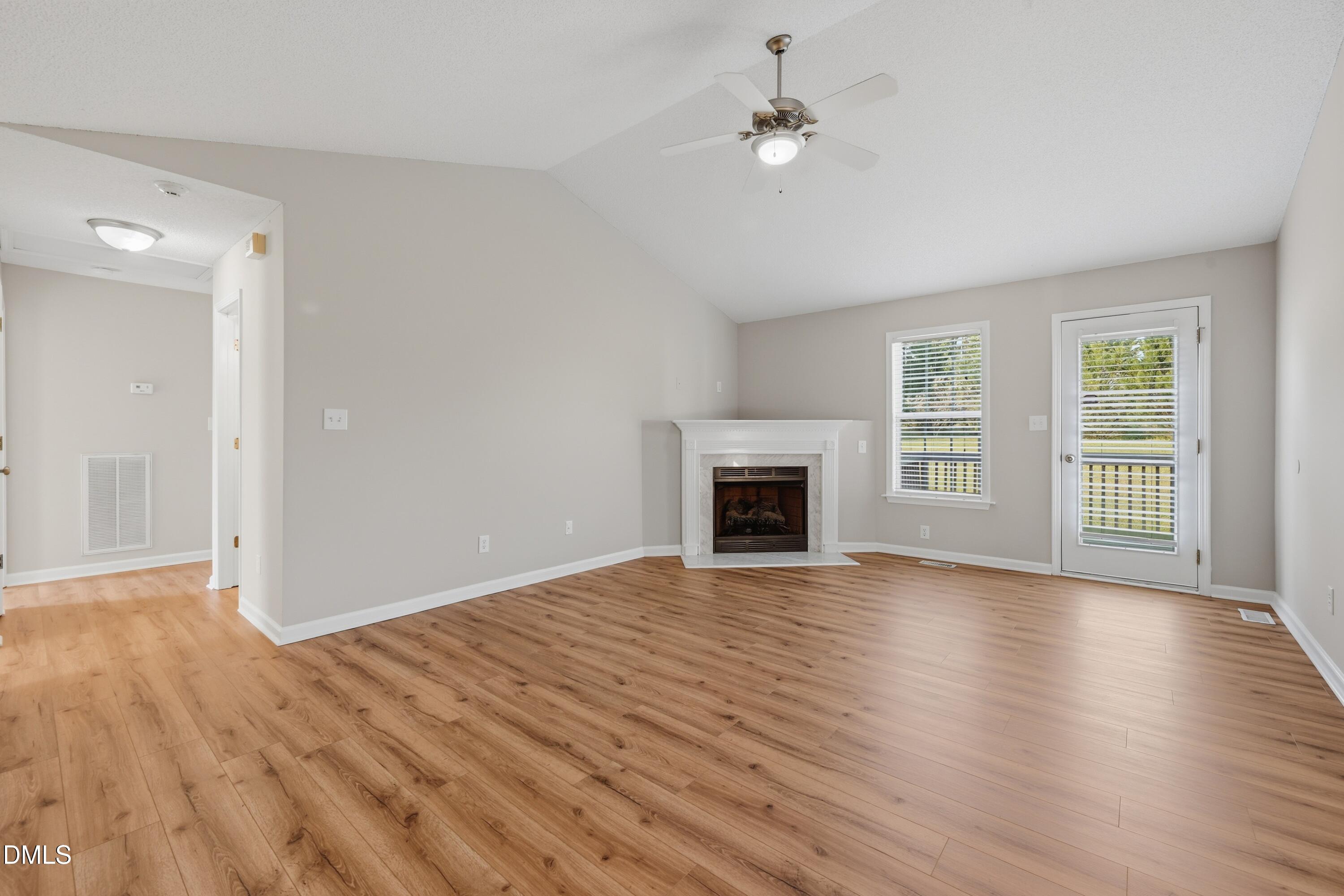 27 Old Tree Court