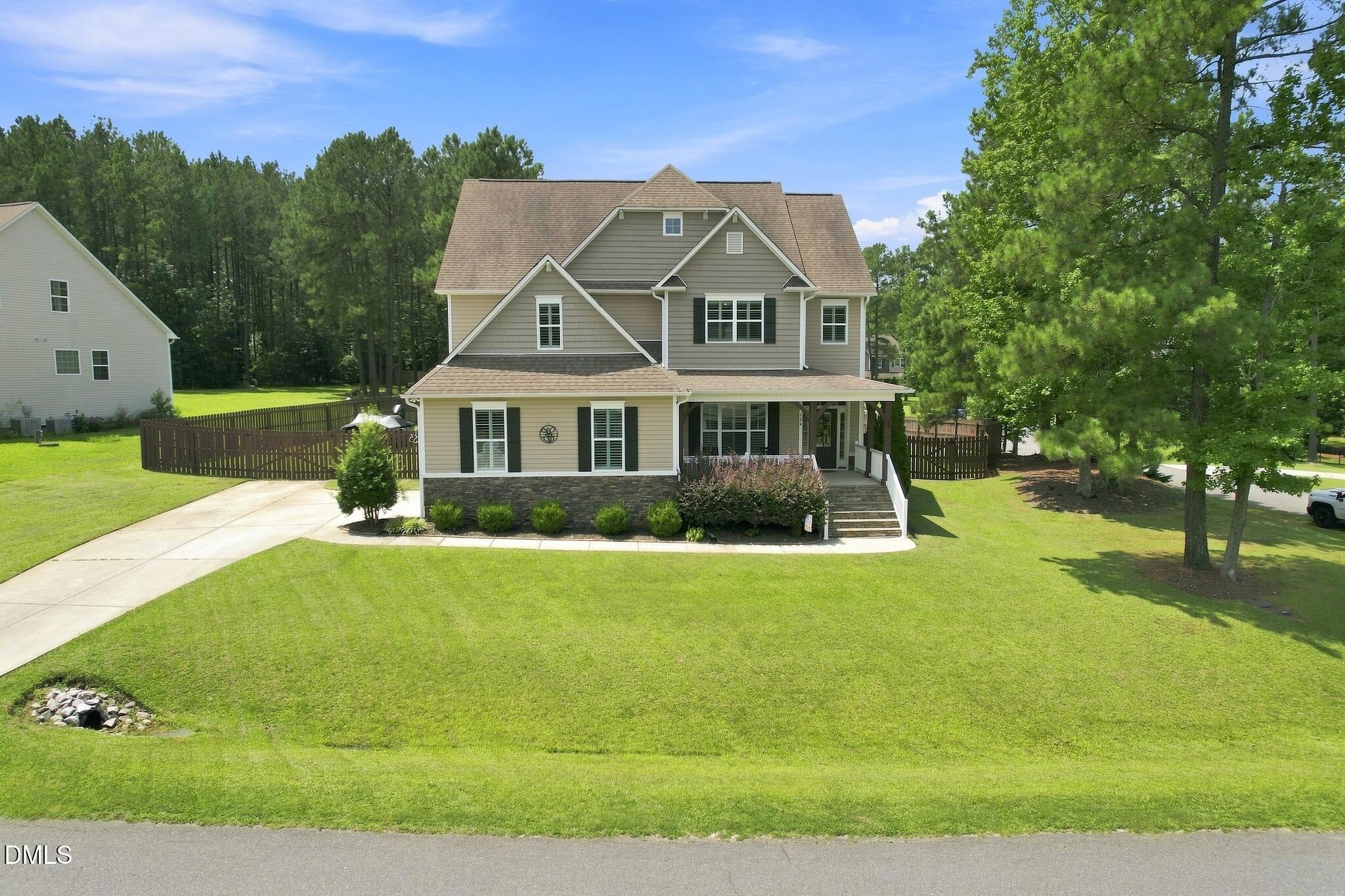 626 Bridgeport Circle