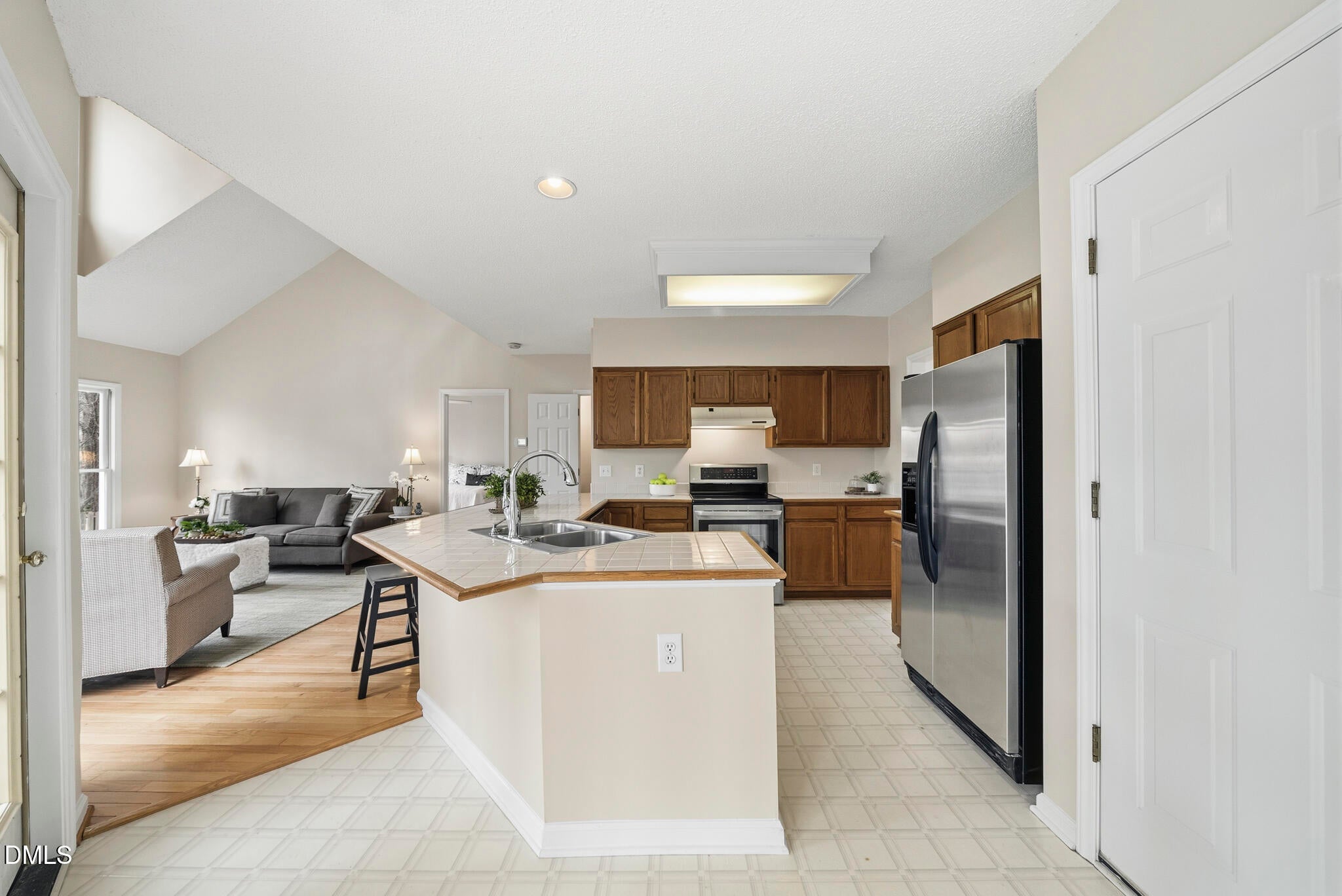 805 Beddingfield Drive