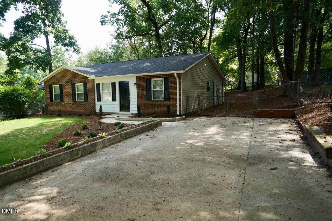 1208 Seabrook Road