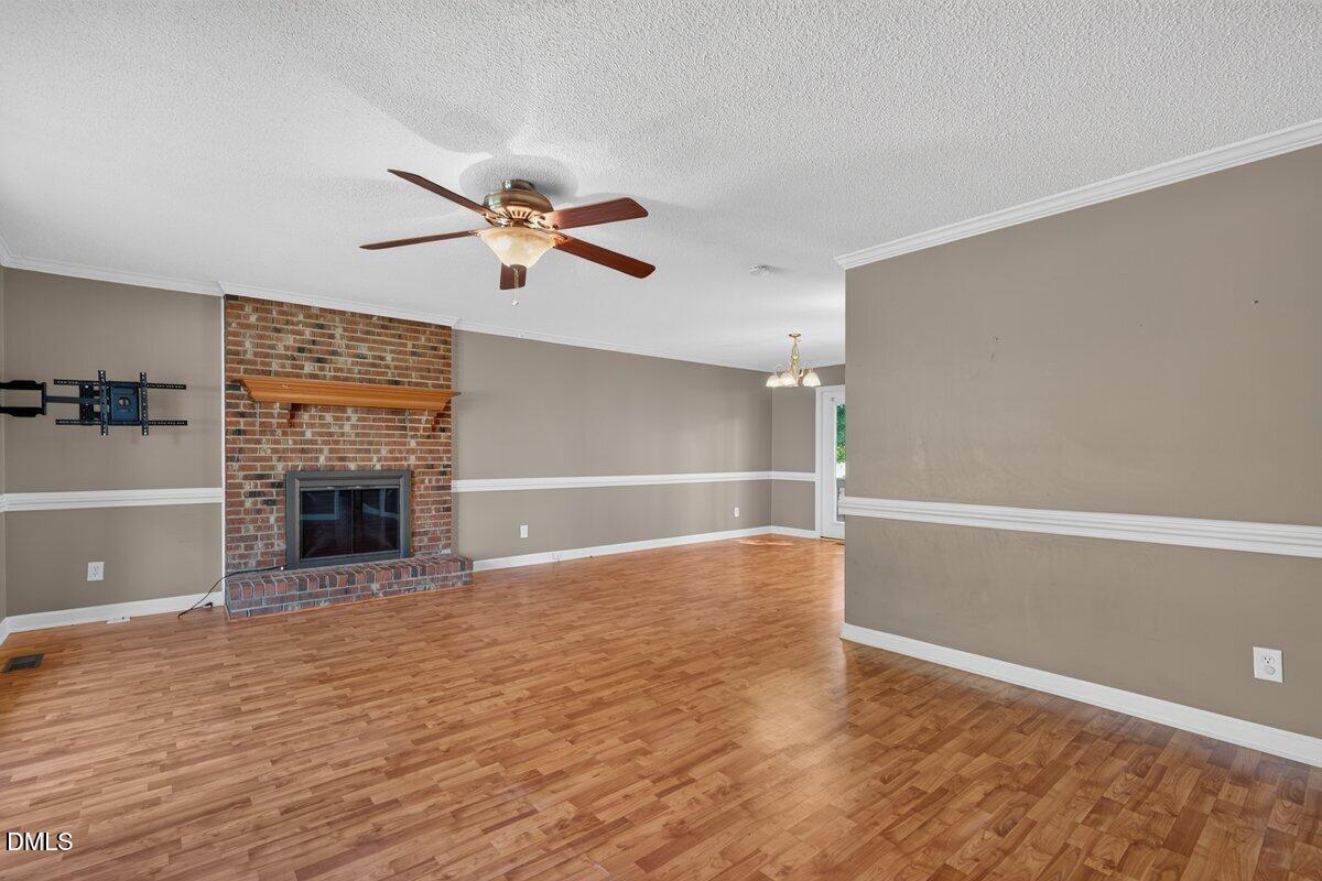 102 Meadow Park