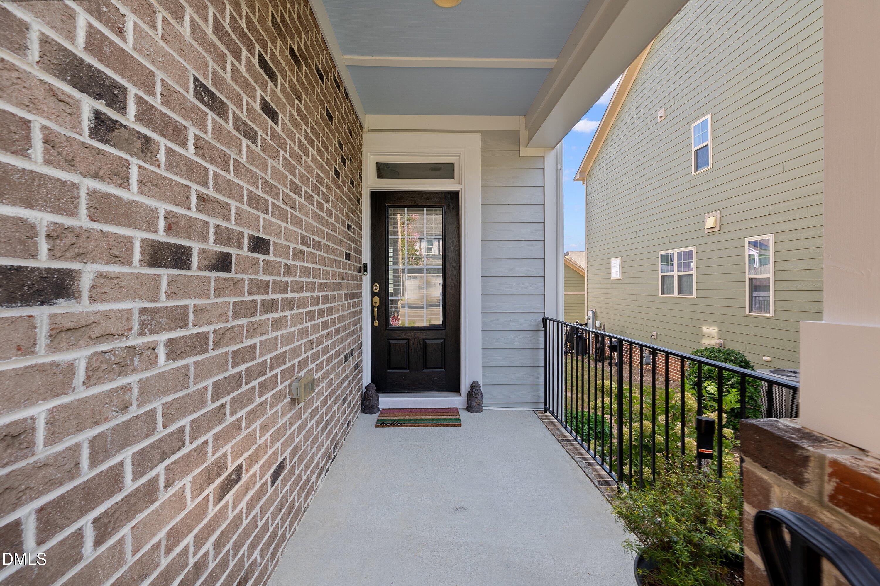 1005 Woodland Grove Way