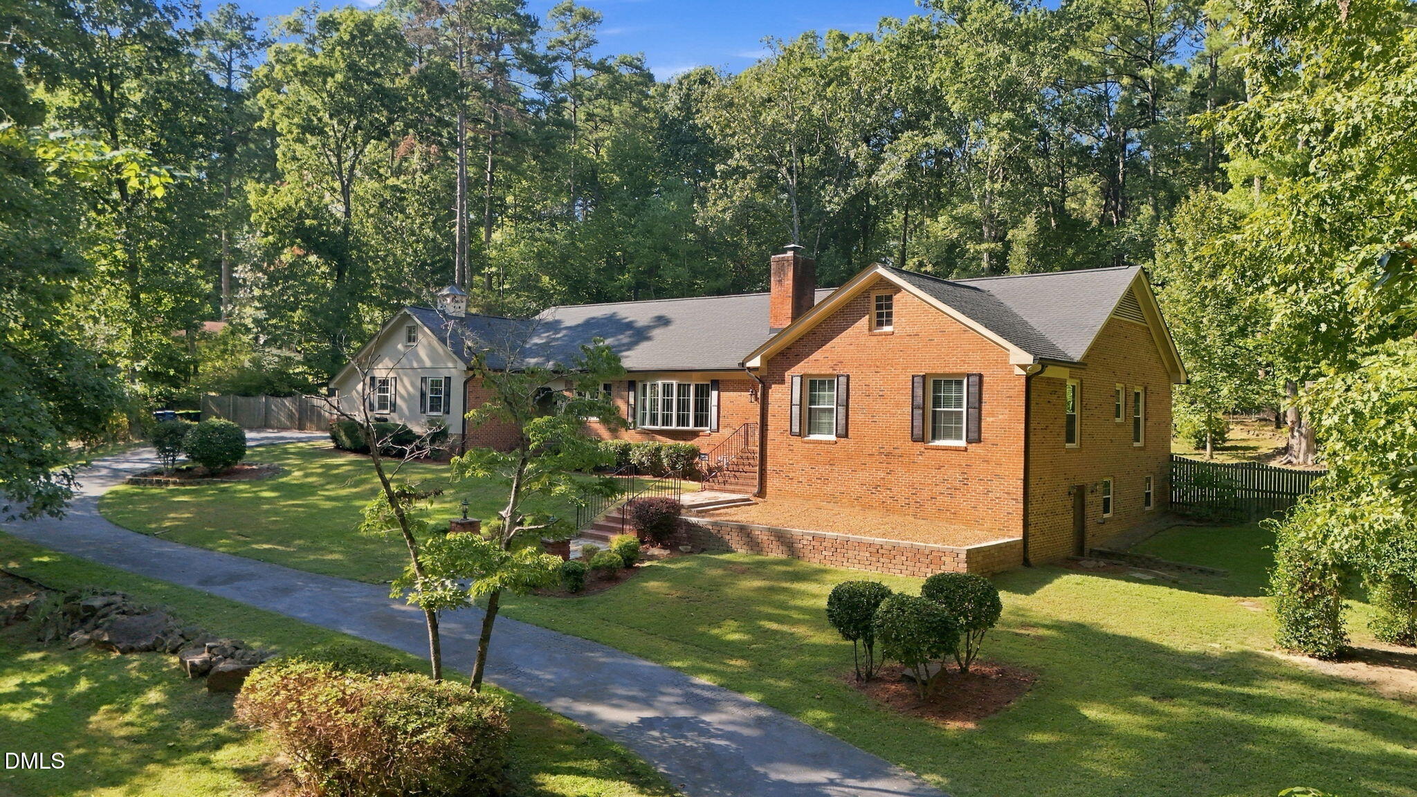 510 Valley Road