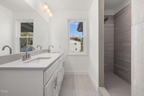 Photo for 306 Cecil Street