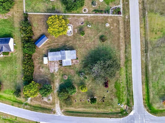 100 MORRISON DR, SMITHFIELD, NC 27577 - Image f3cf6f79e8670d0e3641e3992770c40e/335139698