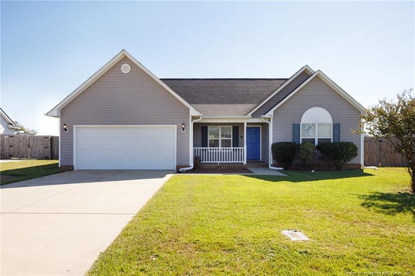 335 GABLE DR, RAEFORD, NC 28376 - Image f405804ed6f26b8a8f2f59fb66fedb0c/3465164433