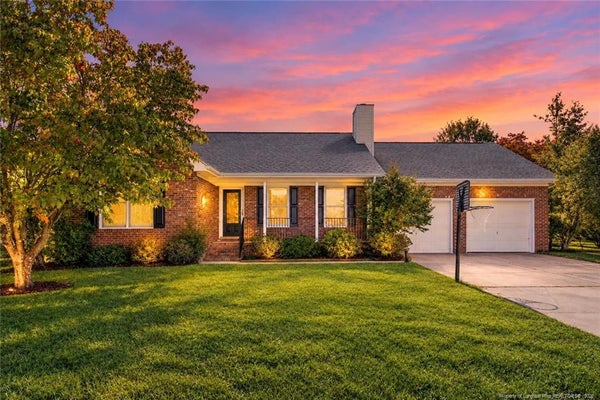 4005 COLORADO DR, HOPE MILLS, NC 28348 - Image f40c73cfe0adb7bc7207083fa41c4c9e/2267653904