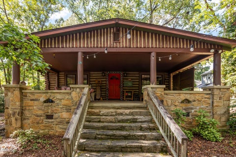 Photo of 718 Powell Drive, Raleigh, NC 27606 (MLS # 10194306)