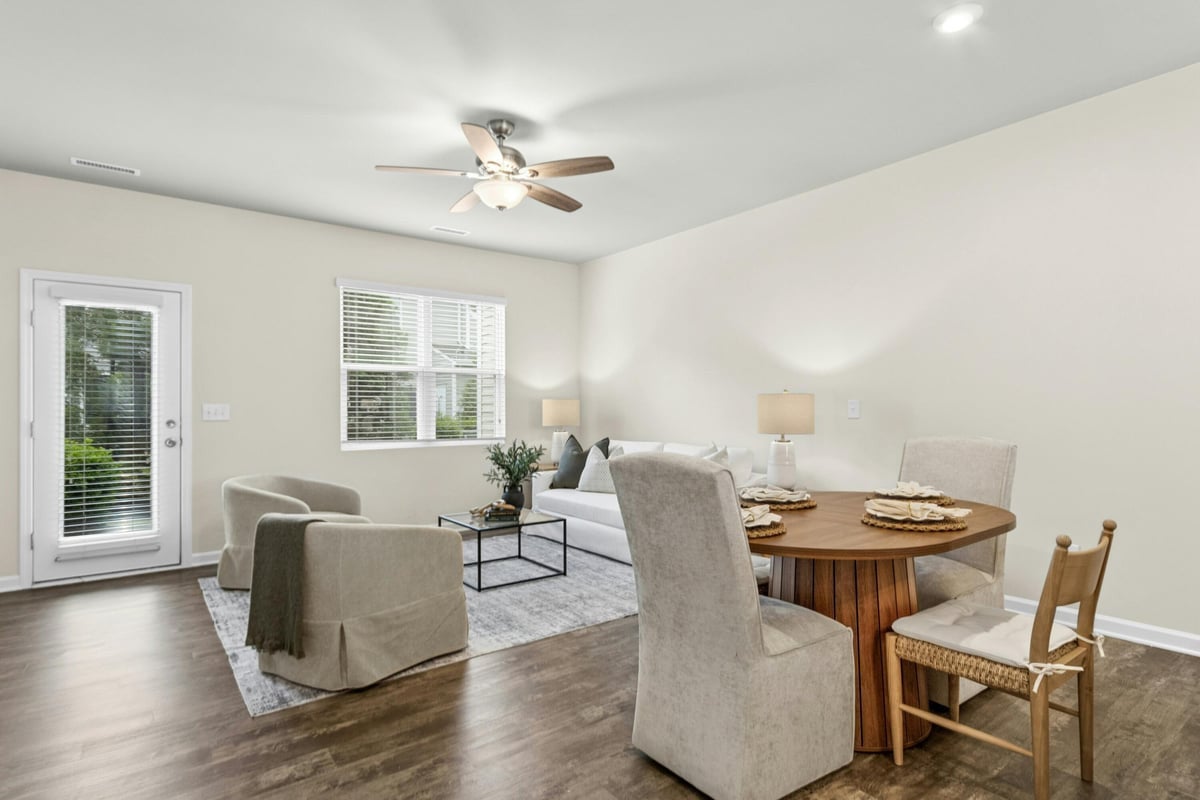 8807 Commons Townes Drive