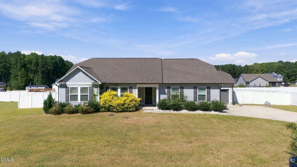 252 EARNEST WAY, KENLY, NC 27542 - Image f4fe3f4e0d7022300021deaafaf42b4c/3257615766