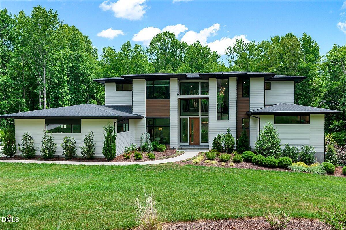 196 Mountaintop Circle