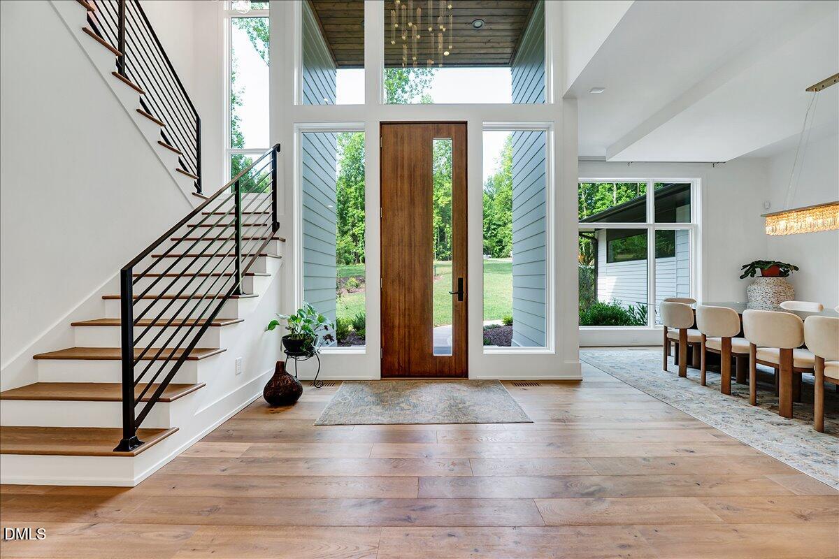 196 Mountaintop Circle