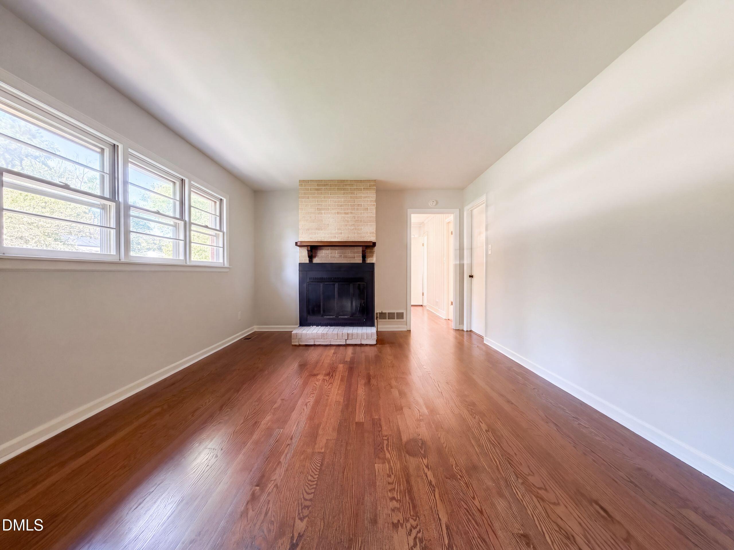 3811 Woodside Road