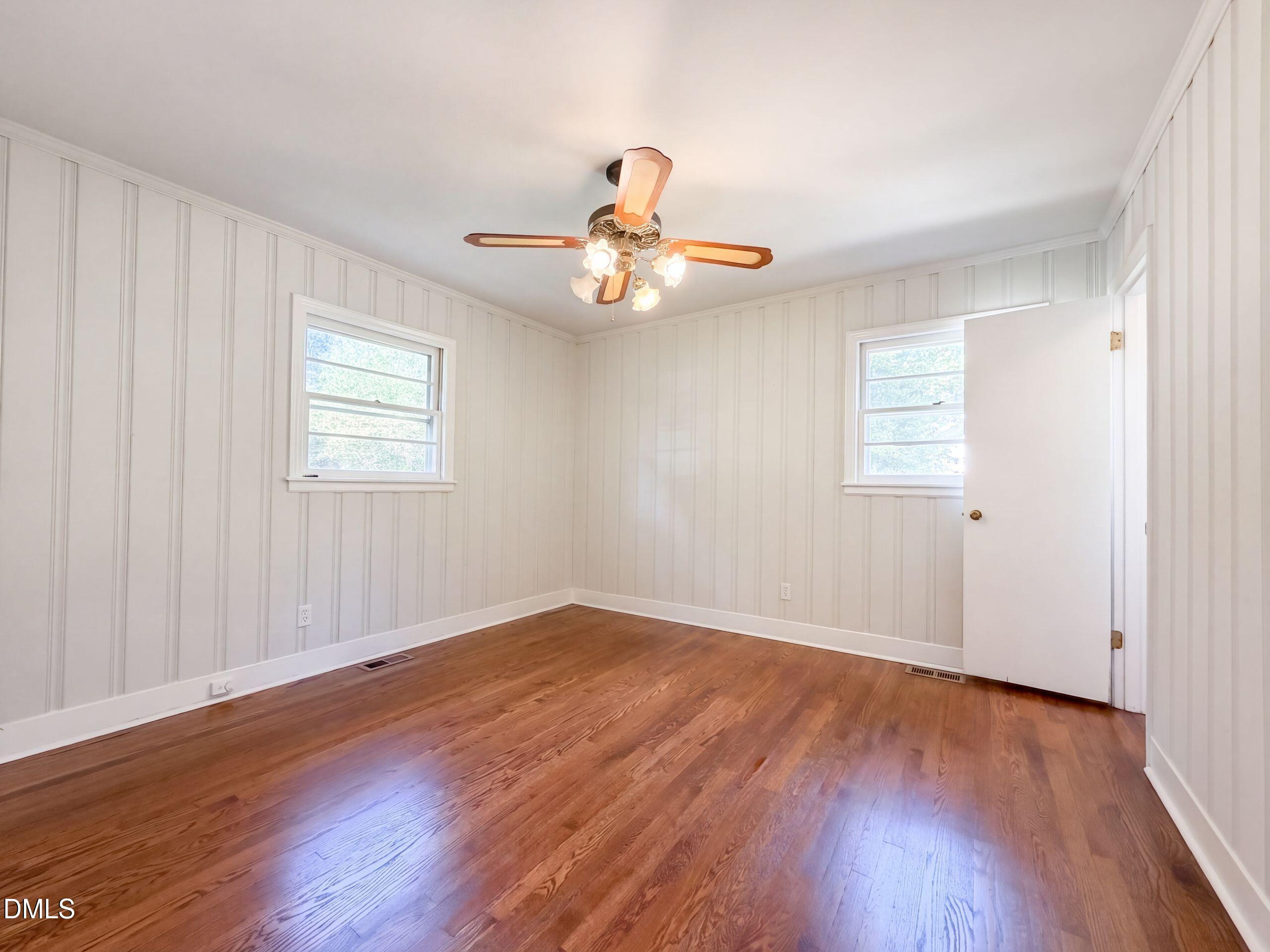 3811 Woodside Road