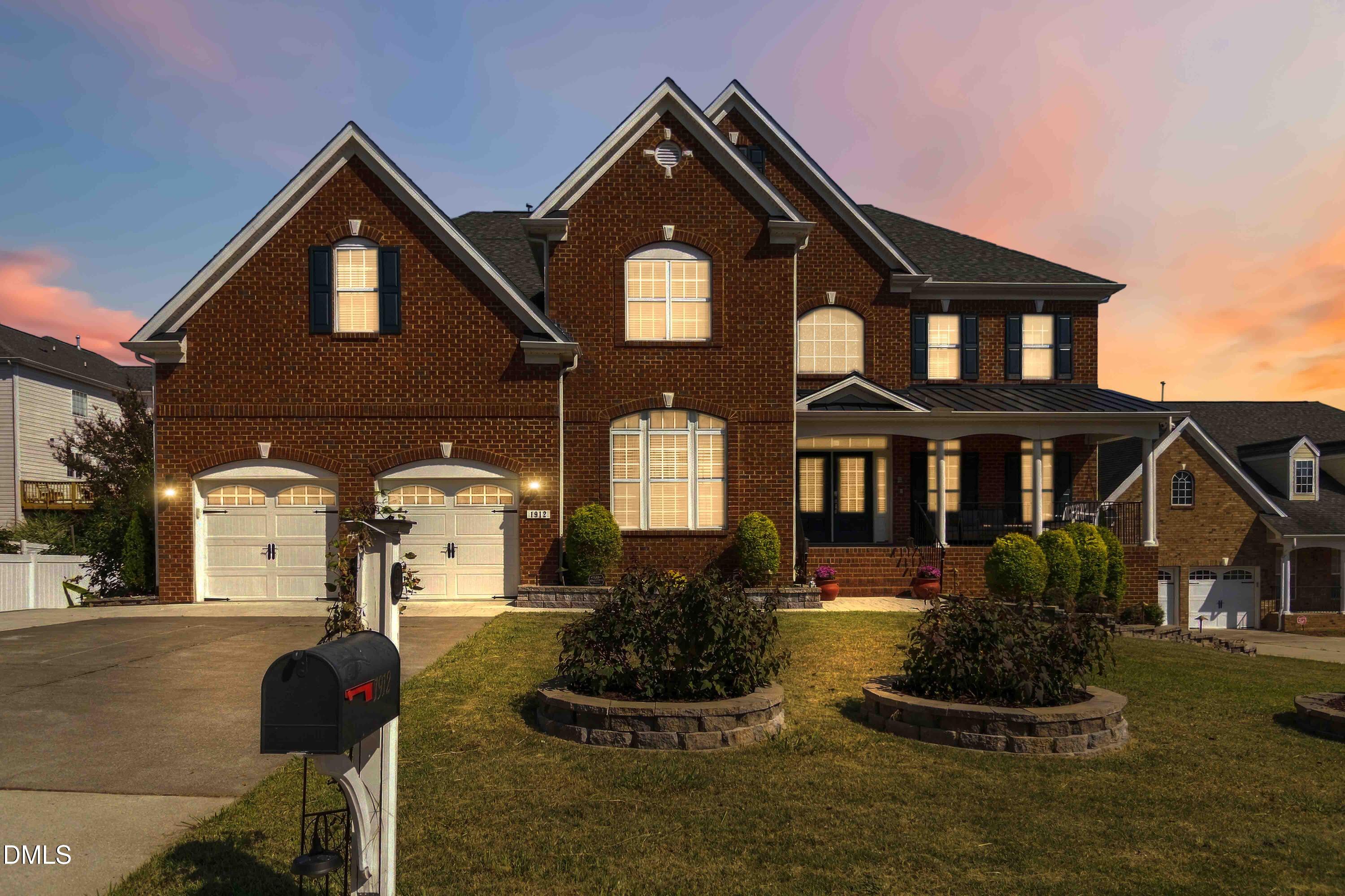 1912 Jadewood Drive