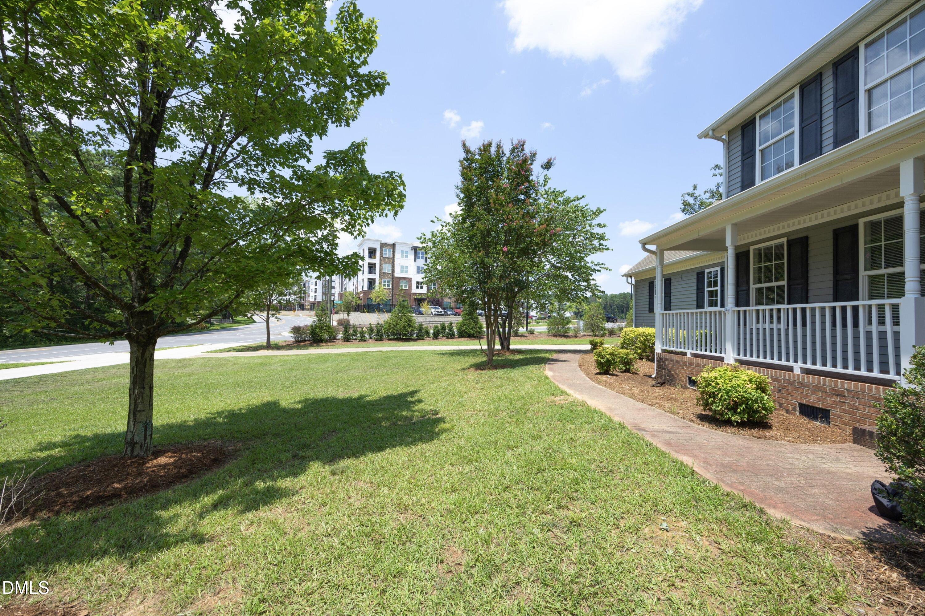 4753 Sunset Lake Road