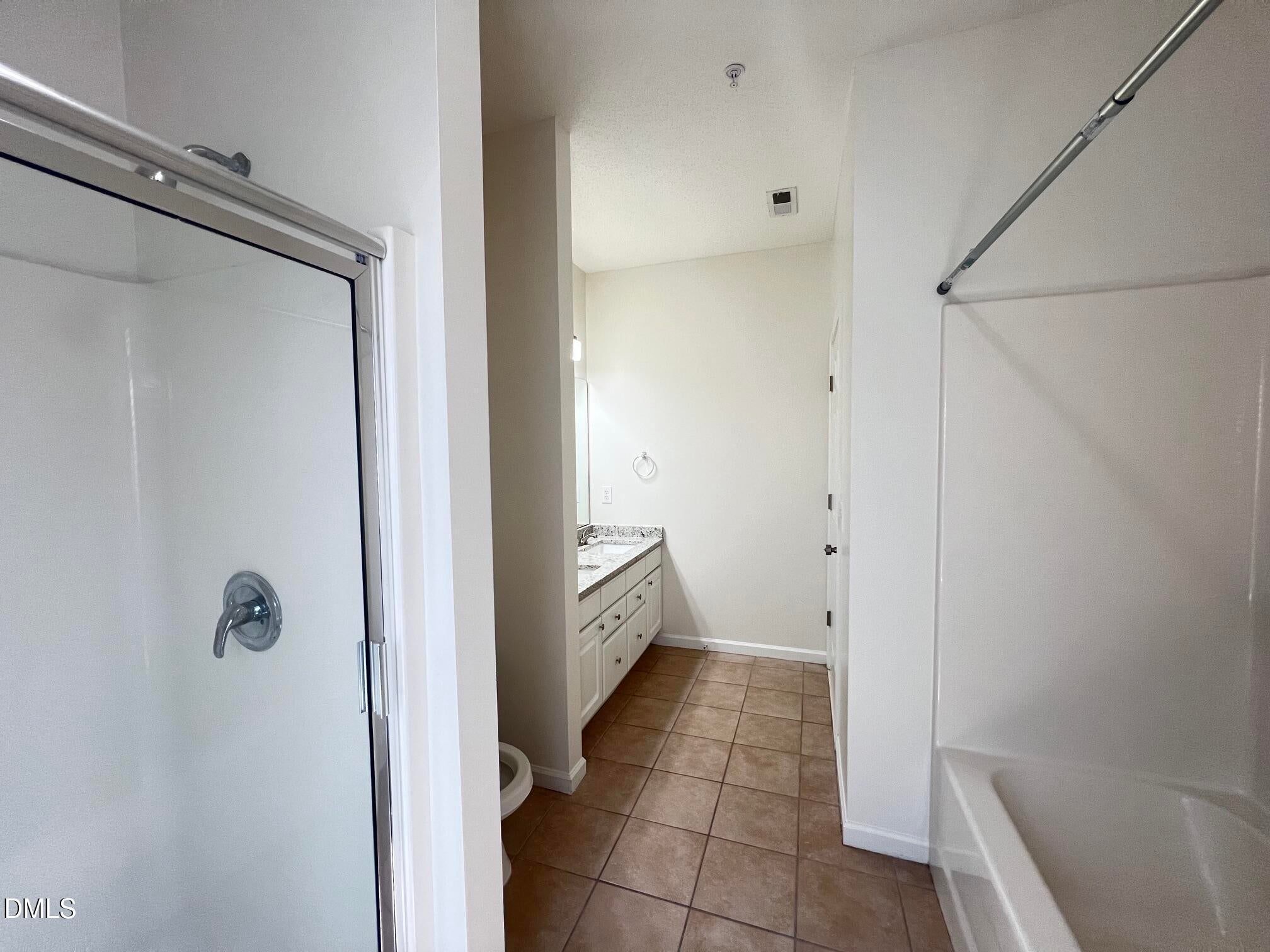 2501 Huntscroft Lane