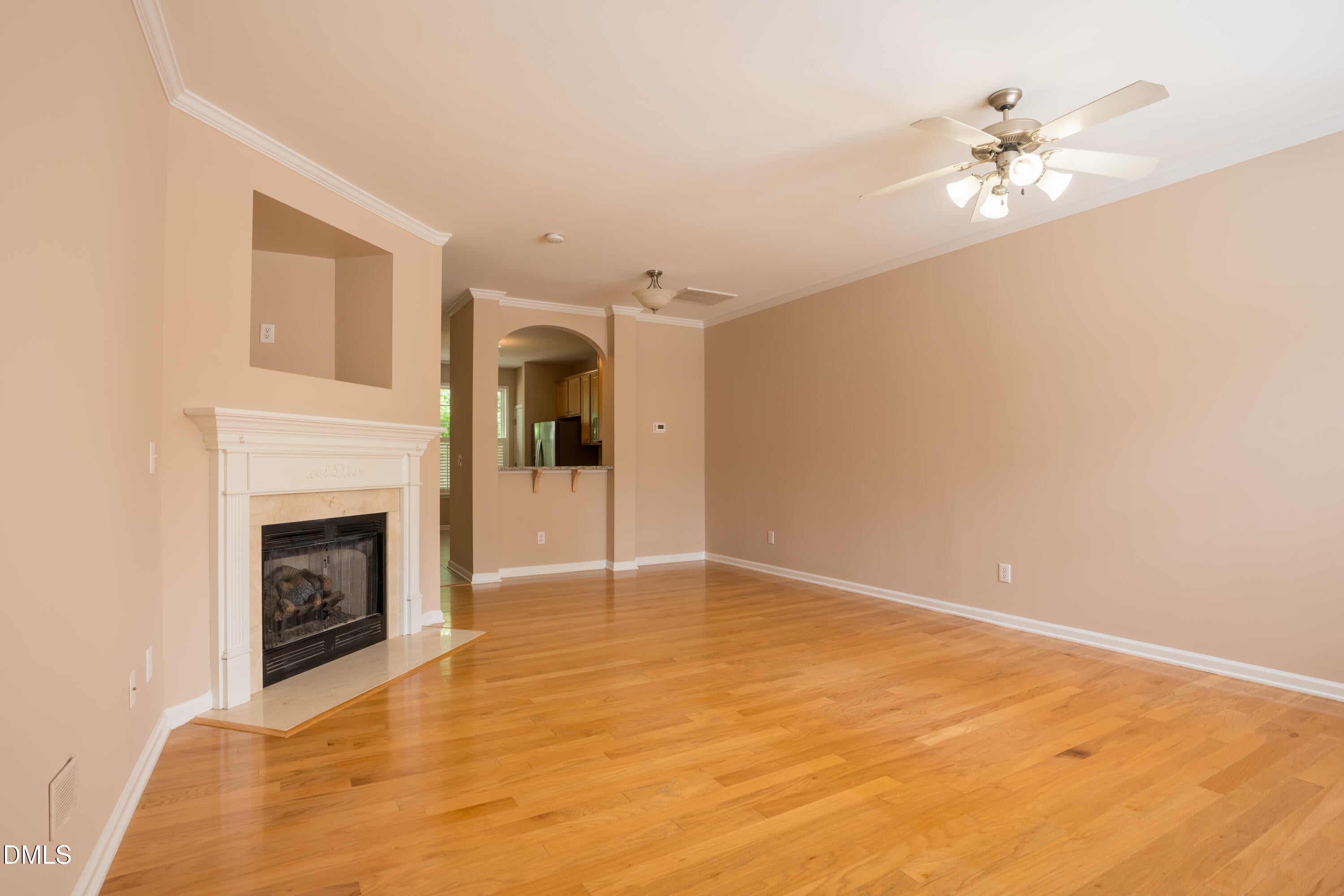 4512 Sugarbend Way