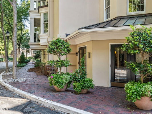 2701 GLENWOOD GARDENS LN UNIT 208, RALEIGH, NC 27608 - Image f5d60509bef3b53bf4e48767a4ac0276/1525582219
