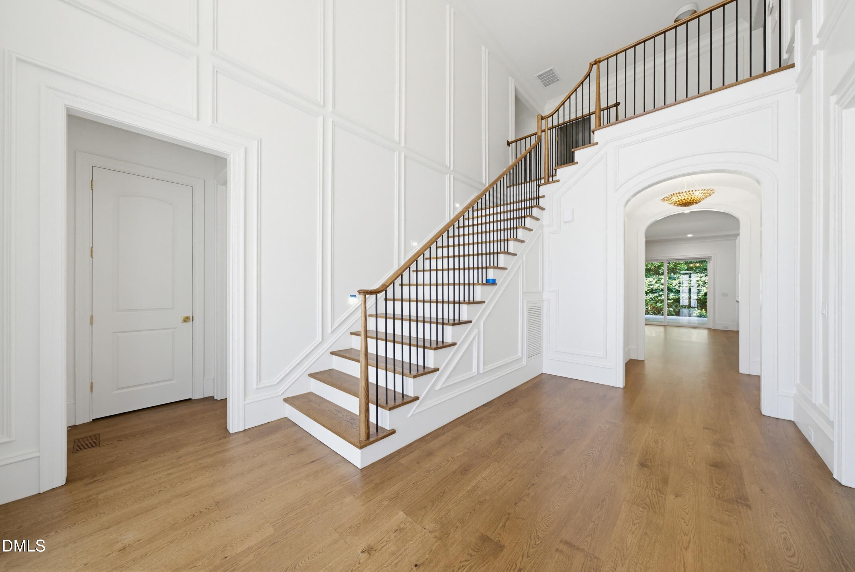 6832 Greystone Drive