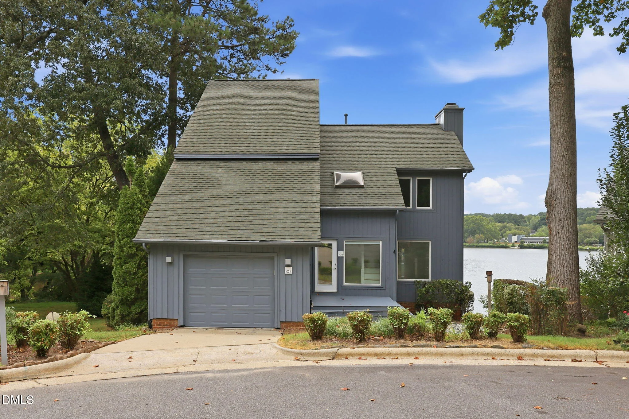 108 Mainsail Drive