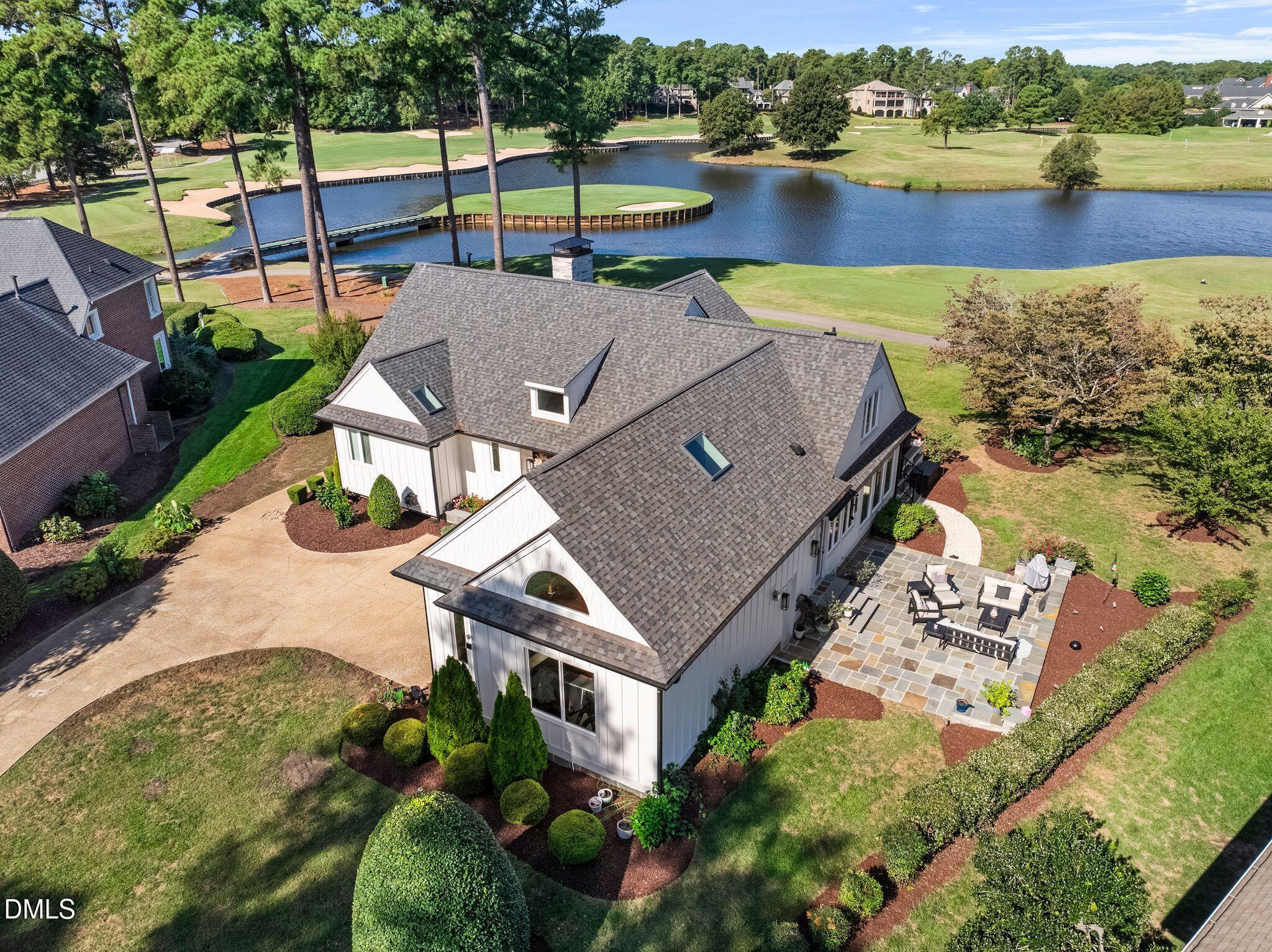 109 Summer Lakes Drive