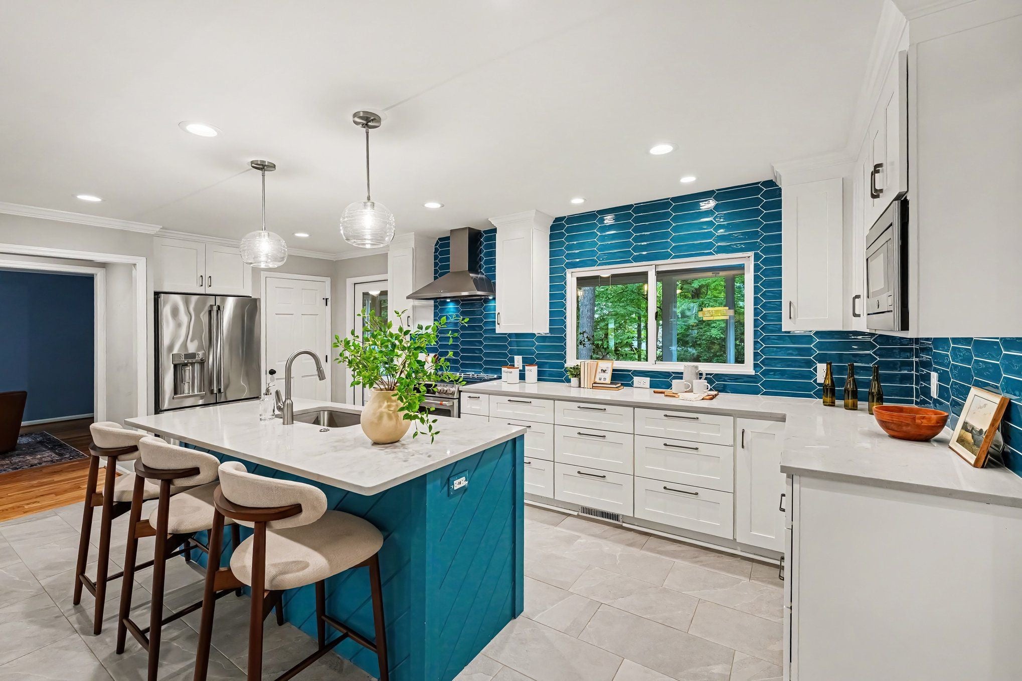 2469 Foxwood Drive