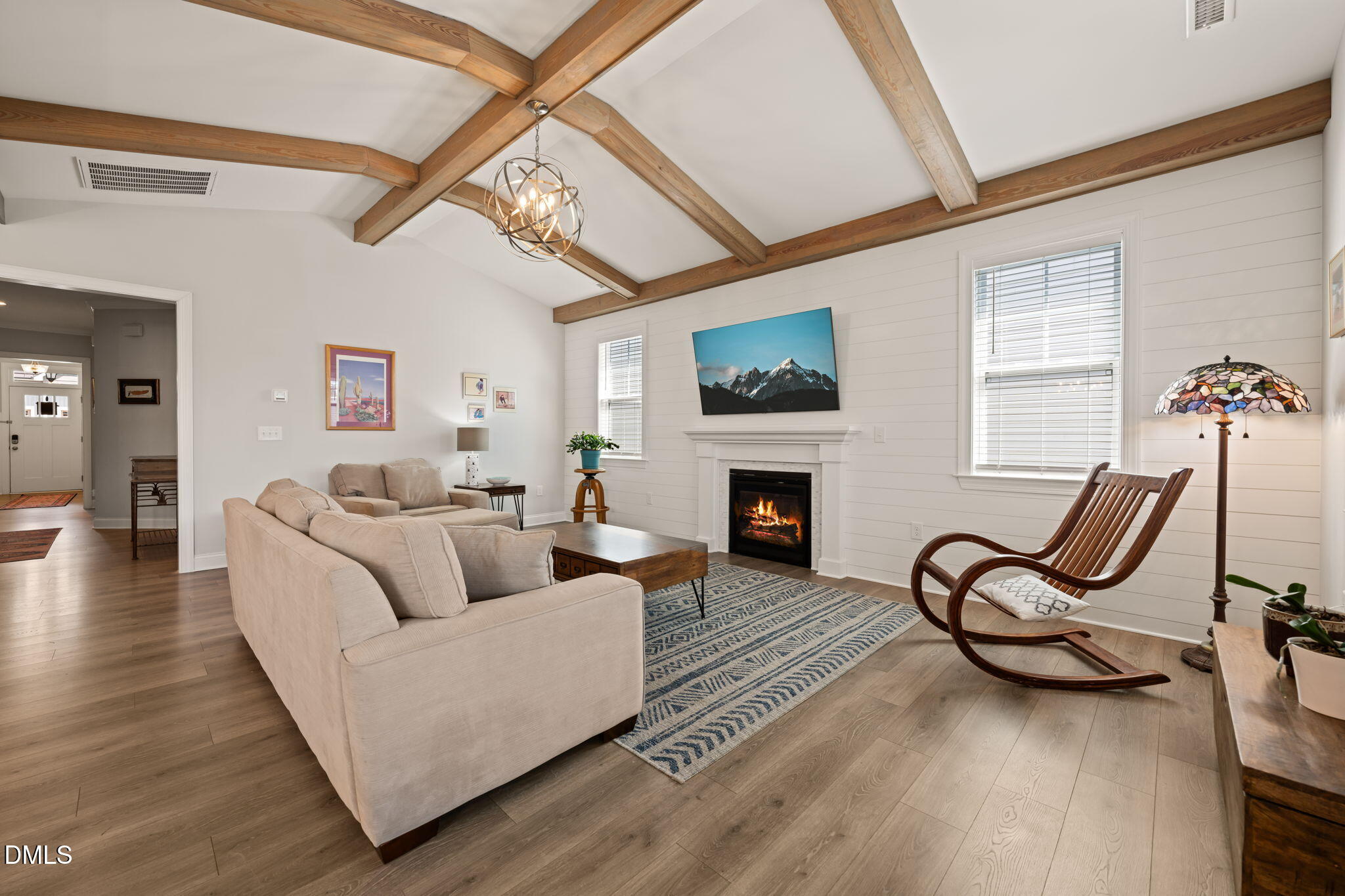 749 Strathwood Way