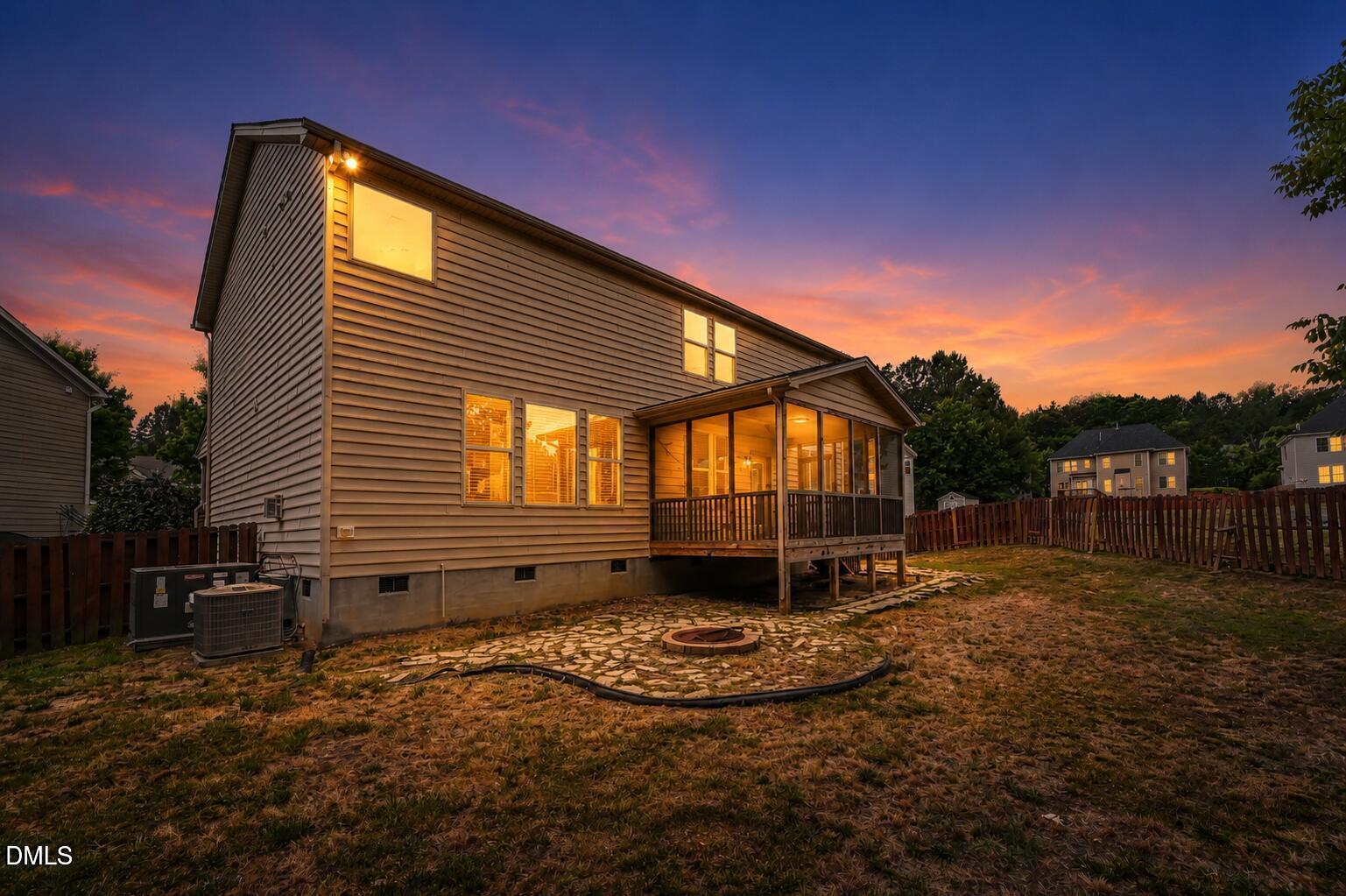 14 Brightfield Lane