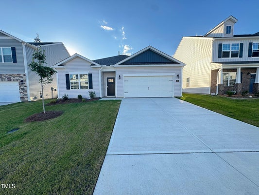 425 ASHLEY RUN, SANFORD, NC 27330 - Image f7b21aa775169511323e03b32900a23e/2750832825