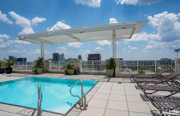 400 W NORTH ST, RALEIGH, NC 27603 - Image f7b9db902af4bdfd87452b554d92fd52/1584243259