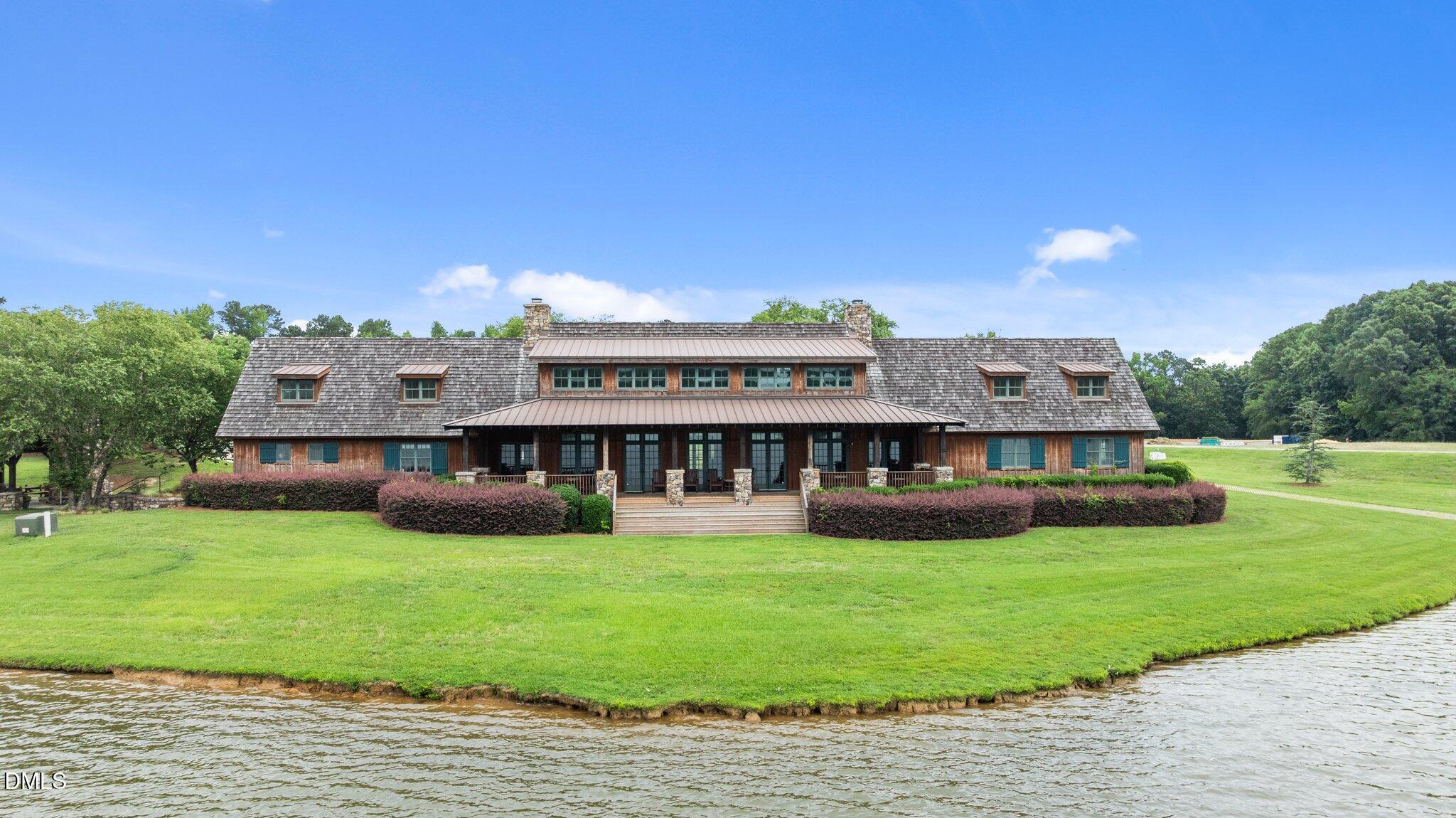 15 Sourwood Court