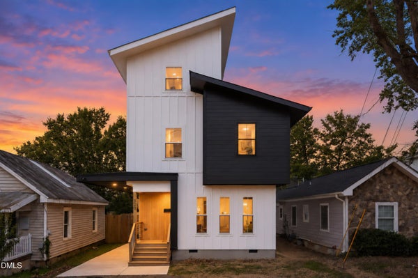 320 S TARBORO ST, RALEIGH, NC 27610 - Image f839d7945c5bb67ab2403dc487b6cb4e/1412467106