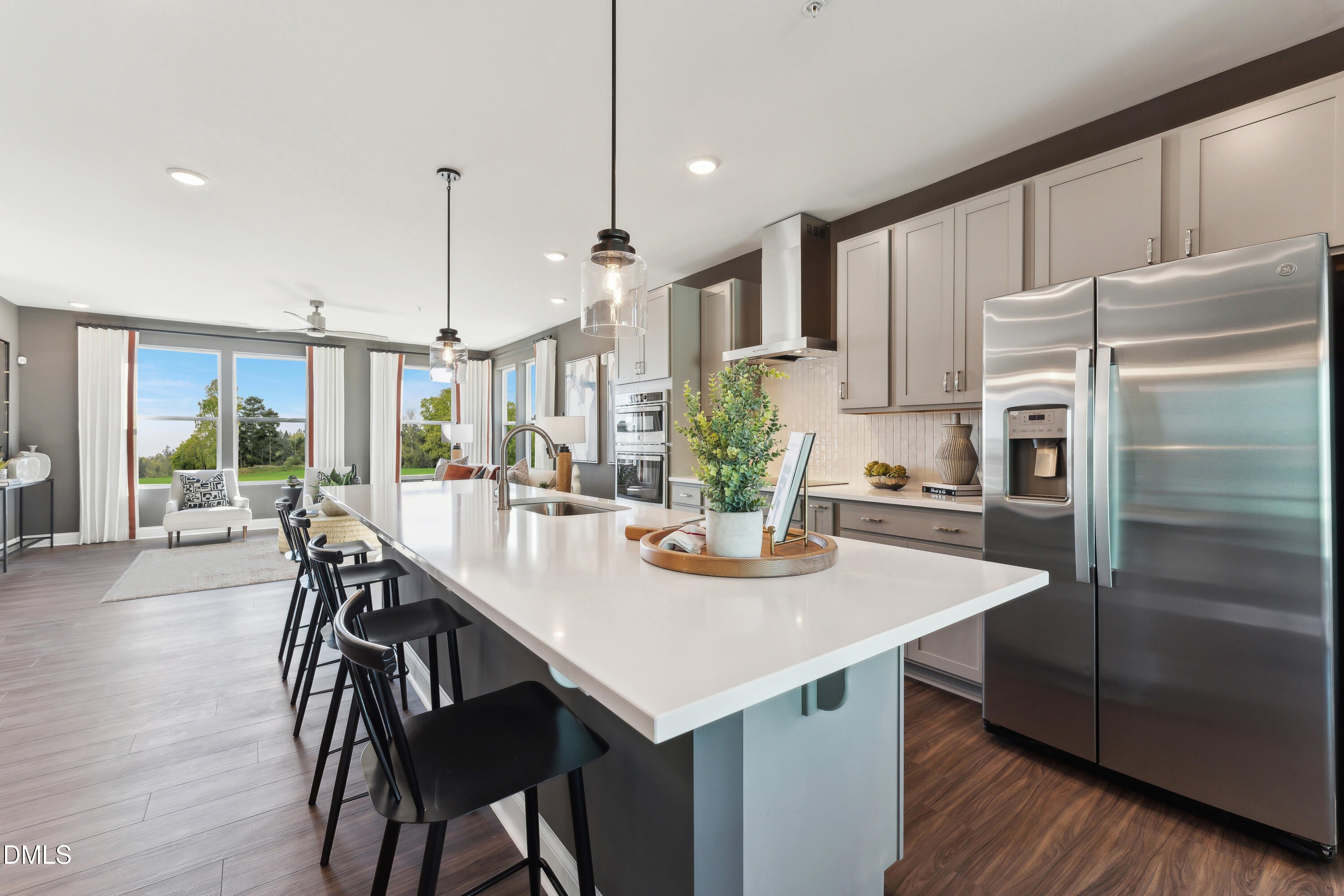 166 N White Street #200