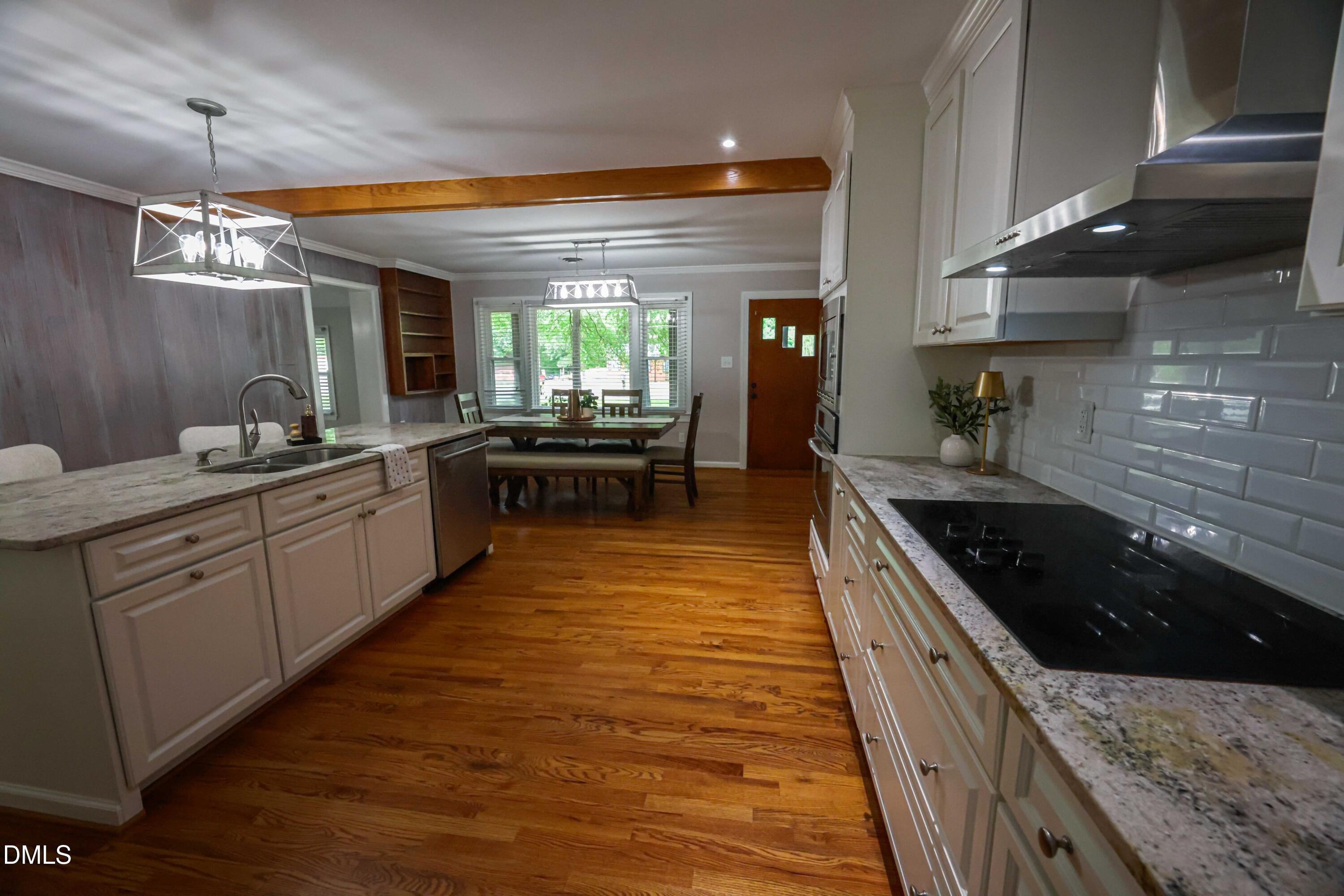 2815 W 3rd Street
