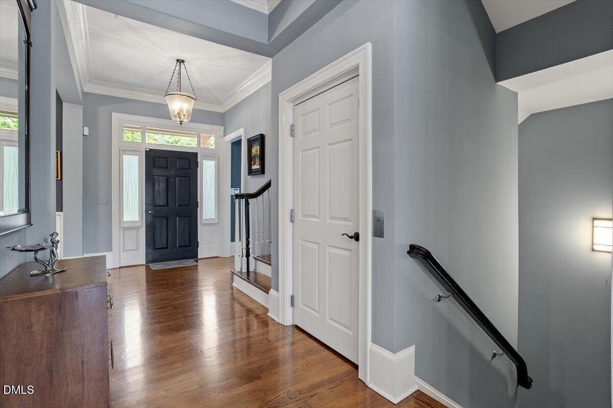 307 Circle Park Place