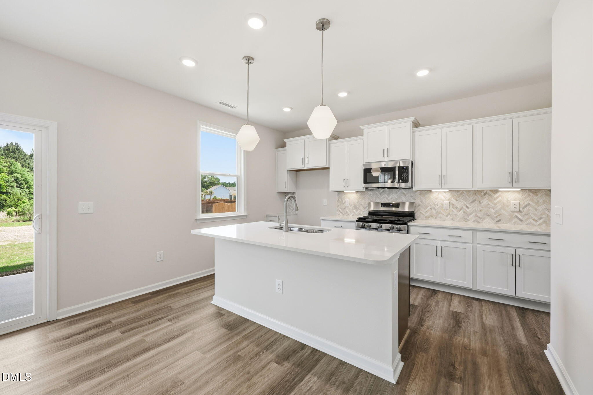 36 Peach Grv Way