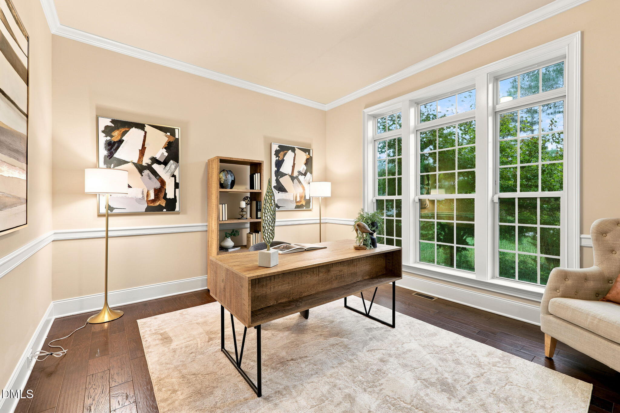 2841 Flora Oaks Way