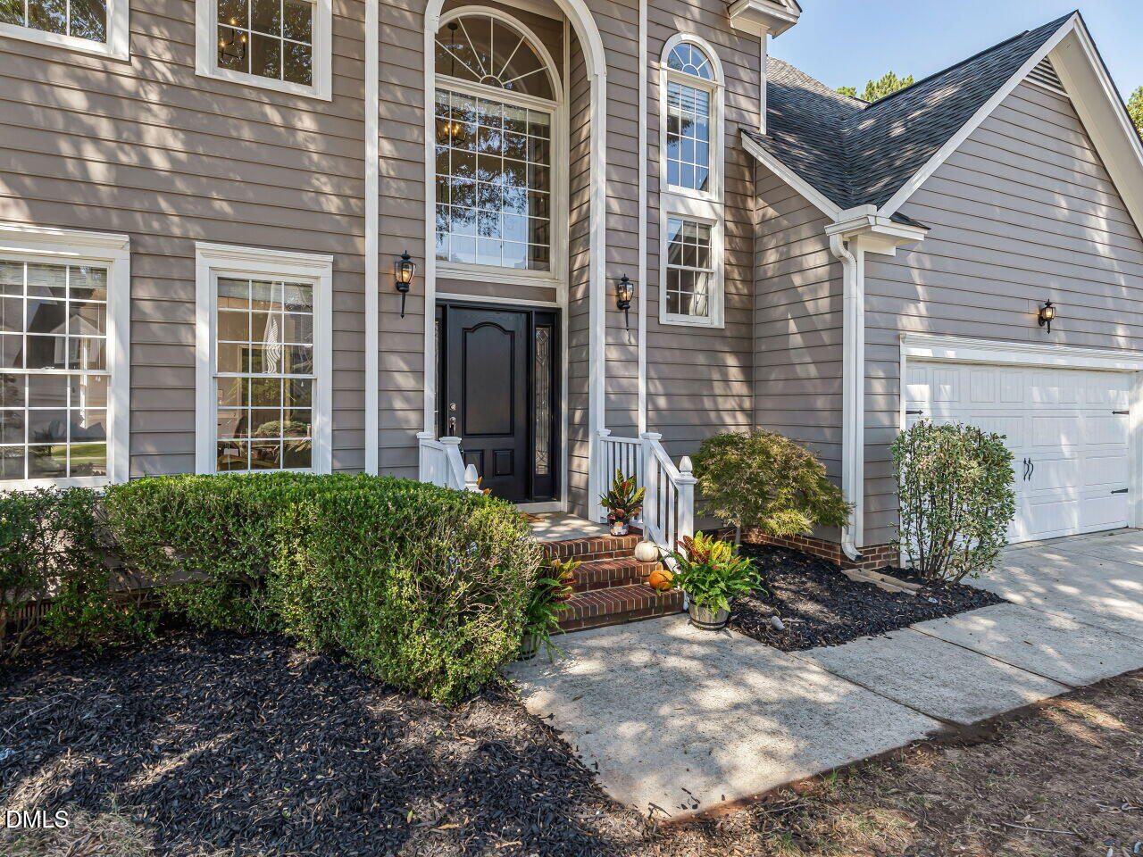 217 Ravenstone Drive