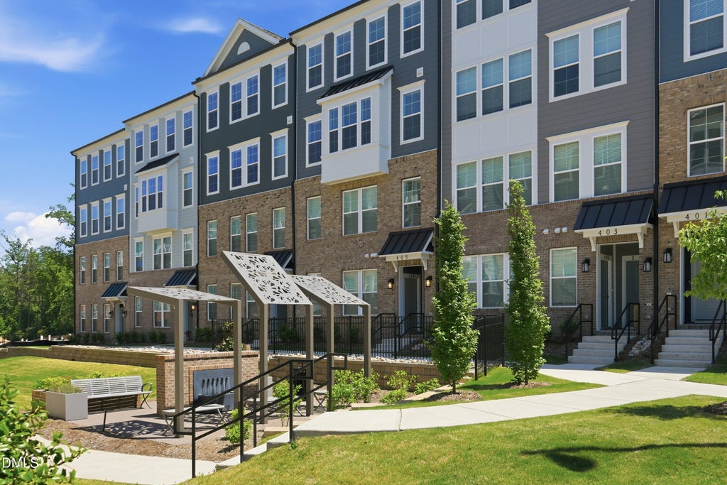 Photo of 430 Gaston Park Lane #200, Wake Forest, NC 27587 (MLS # 10192464)