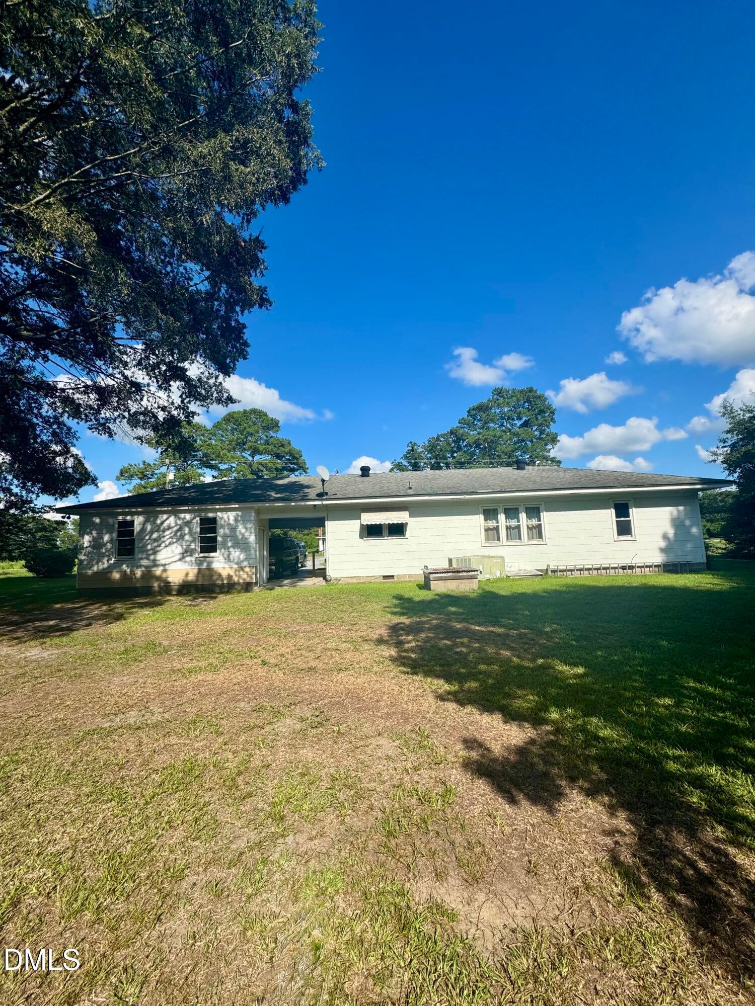 2099 N Salemburg Highway