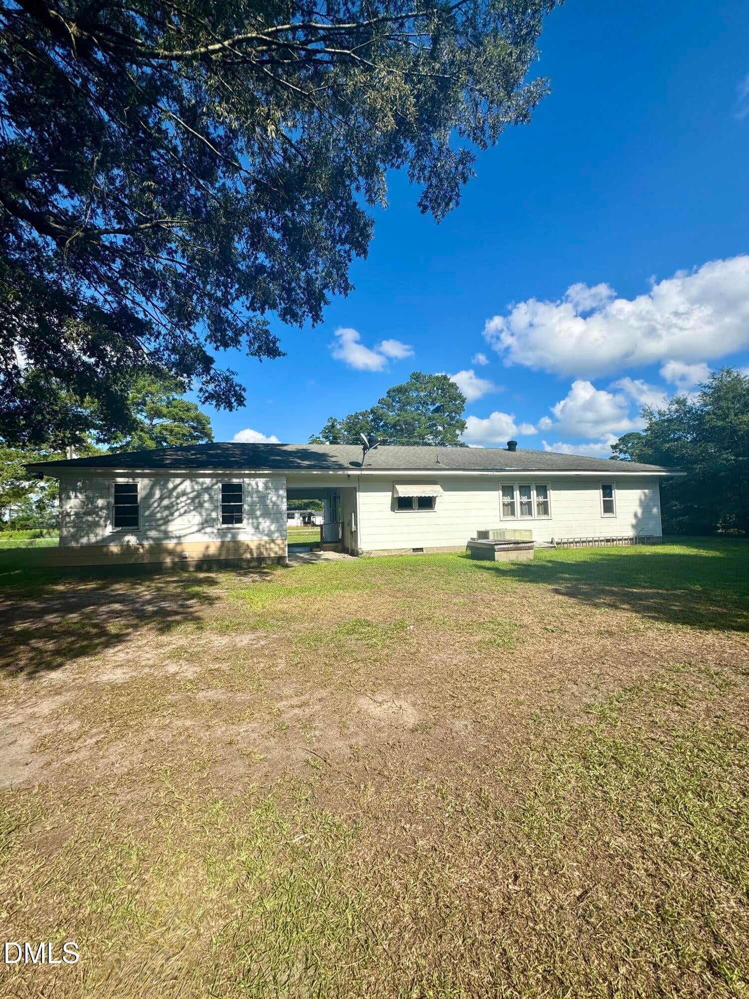 2099 N Salemburg Highway