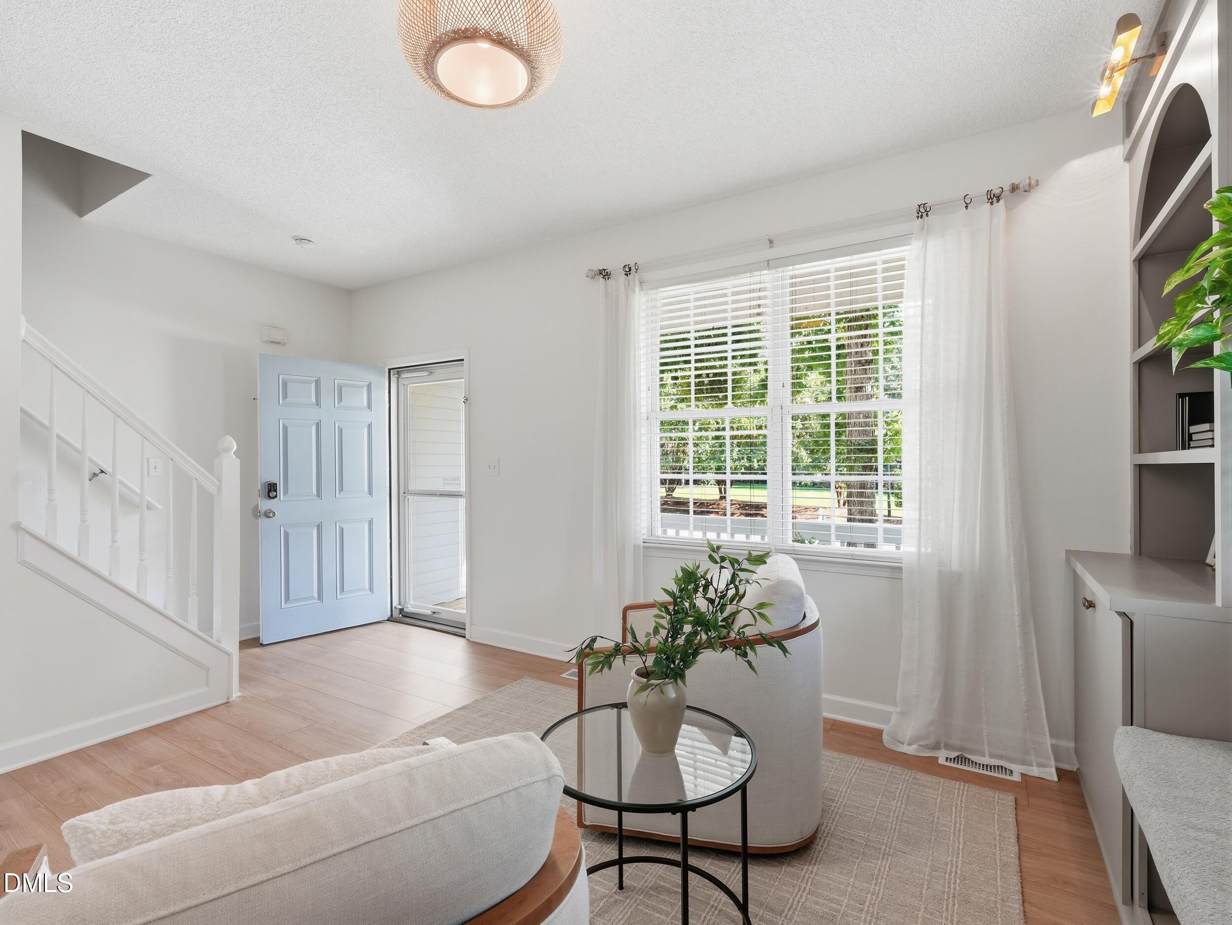 140 Oak Creek Drive
