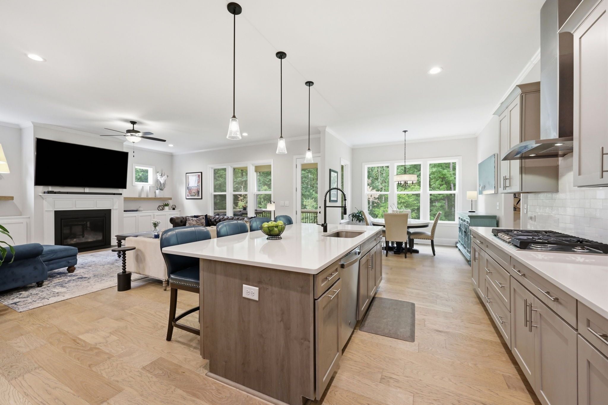 1829 Prucha Place